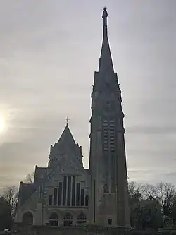 Vue de la nouvelle église