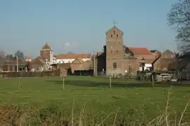 L'église et la Ferme du Mayeur (Descamps).