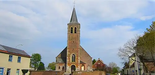 Église Saint-Amand de Russeignies.