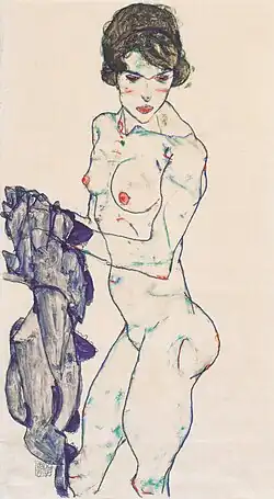 Dessin d'une femme nue musculeuse, debout, coupée aux genoux, tenant un tissu
