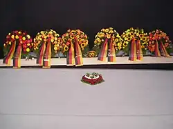 Couronnes dans le monument aux morts de la Bundeswehr.