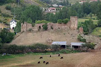 Ruines du château de Benal