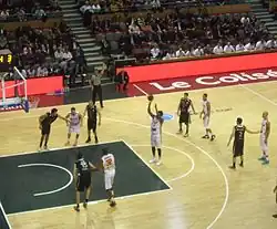 Devin Booker, joueur de Chalon-sur-Saône de 2015 à 2016