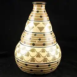 Vase en faïence, Manufacture Elchinger, Soufflenheim.