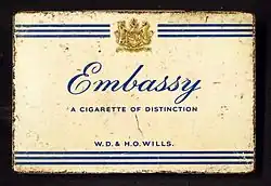 Description de l'image Embassy cigarettes tin, WD & HO Wills.JPG.
