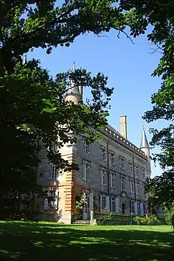 Vue du côté entrée