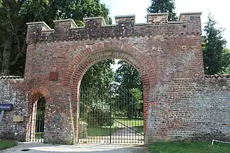 Image illustrative de l’article Château de Richemont (Villette-sur-Ain)