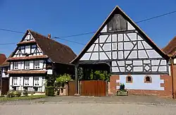 Ferme (XVIIIe et XIXe&nbsp;siècles), 8 place d'Echauffour.