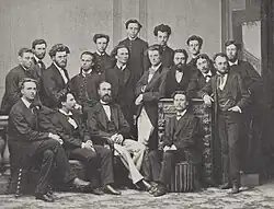 Description de cette image, également commentée ci-après