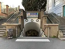 L'accès no&nbsp;3 « Rue Marat ».