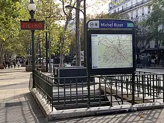 Accès principal à la station.