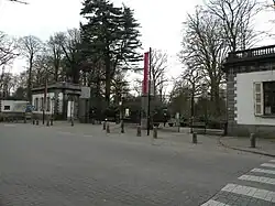 L'entrée du parc de Mariemont.
