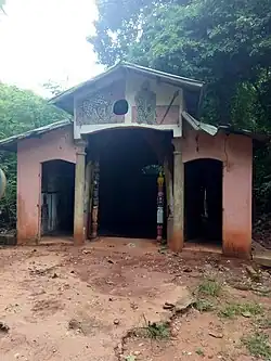 Entrée du couvant de La Forêt Sacrée de Kpassè.