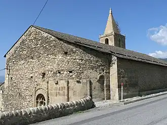 Le chevet de l'église Saint-Saturnin