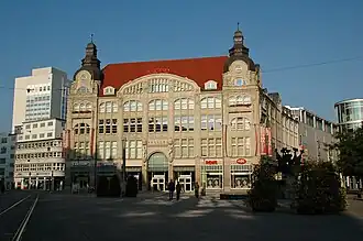 Grand magasin d'Anger.