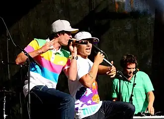 Description de cette image, également commentée ci-après