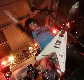 Description de cette image, également commentée ci-après