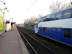 VB 2N à destination de Persan - Beaumont.