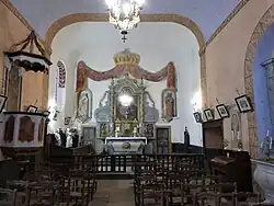 La nef et le chœur.