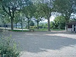 Esplanade Charles-de-Gaulle.