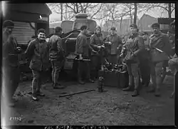 Tankistes du 504e&nbsp;RCC à Essen en février 1923 pendant l'occupation de la Ruhr.