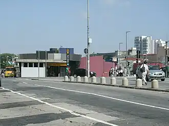 Une entrée de la station.