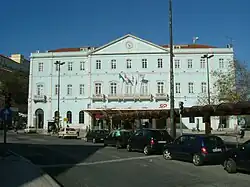 La gare de Santa-Apolónia.