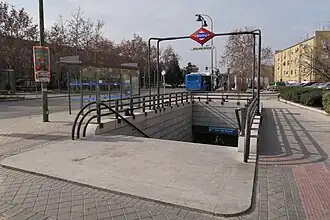 Entrée de la station.