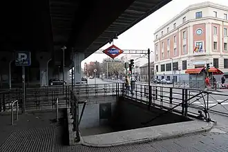 Entrée de la station.