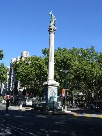 La Colonne de la Paix sur la place Cagancha.
