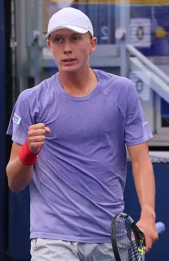 Image illustrative de l’article Ethan Quinn