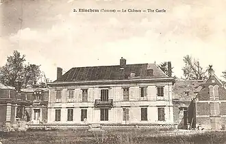 Le château d'Étinehem.