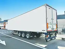 Une semi-remorque R3614-02 Chereau Inogam de type fourgon frigorifique …