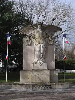 Monument aux morts de 14-18 d'Eugène Bénet.