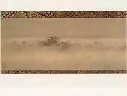 Cloche du matin du temple enveloppé de brume (紙本墨画煙寺晩鐘図, shihon bokuga　enji banshōzu). La scène représentée est une des Huit vues de Xiaoxiang. Rouleau suspendu. Encre sur papier. Trésor national du Japon