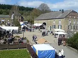 Une photo de la fête du livre à Redu, pendant le week-end de Pâques en 2013.