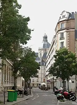 Rue Neuve-Saint-Pierre vue depuis la rue Beautreillis.