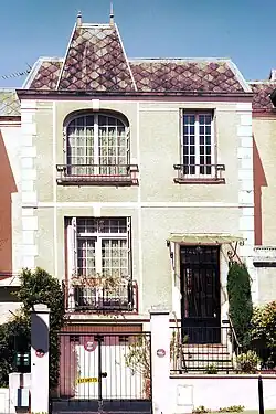 Petite maison de ville.