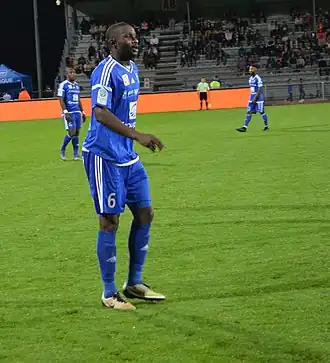 Image illustrative de l’article Clevid Dikamona