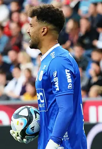 Image illustrative de l’article Tobias Lawal