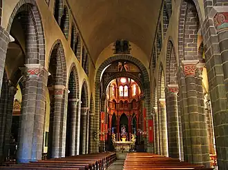 Basilique Saint-Amable, intérieur