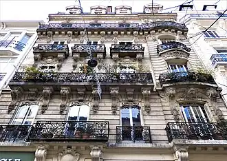 Façade du n°2 de la rue de la République.