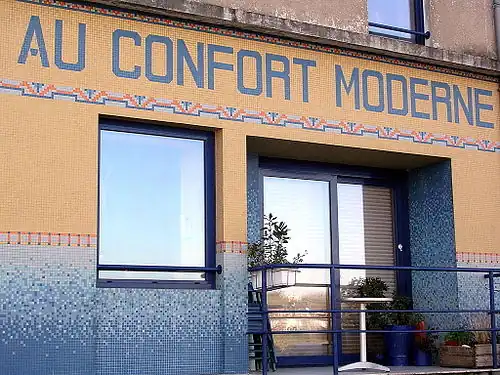 Façade du film La Reine blanche.