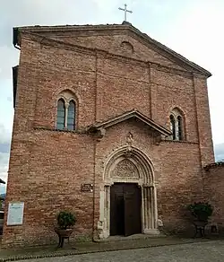 Façade de l'église collégiale de Sarnano