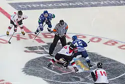 Description de cette image, également commentée ci-après