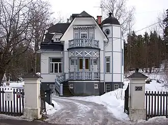 Villa Lindhov, Fagersjövägen 203.