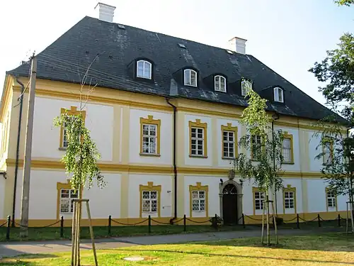 Presbytère à Hnojice.