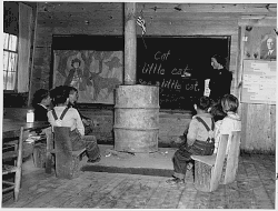 Une classe d’école en 1935, Alabama.