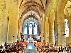 Nef de l'église abbatiale.