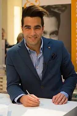 Description de cette image, également commentée ci-après